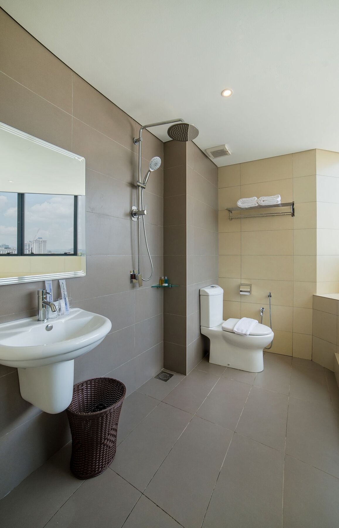Riccarton Capsule Hotel Kuala Lumpur Extérieur photo