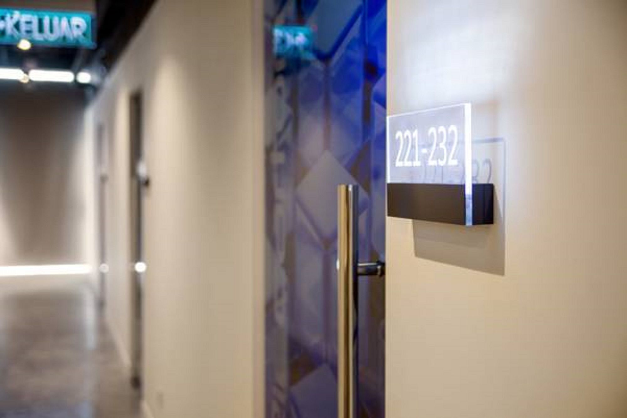 Riccarton Capsule Hotel Kuala Lumpur Extérieur photo